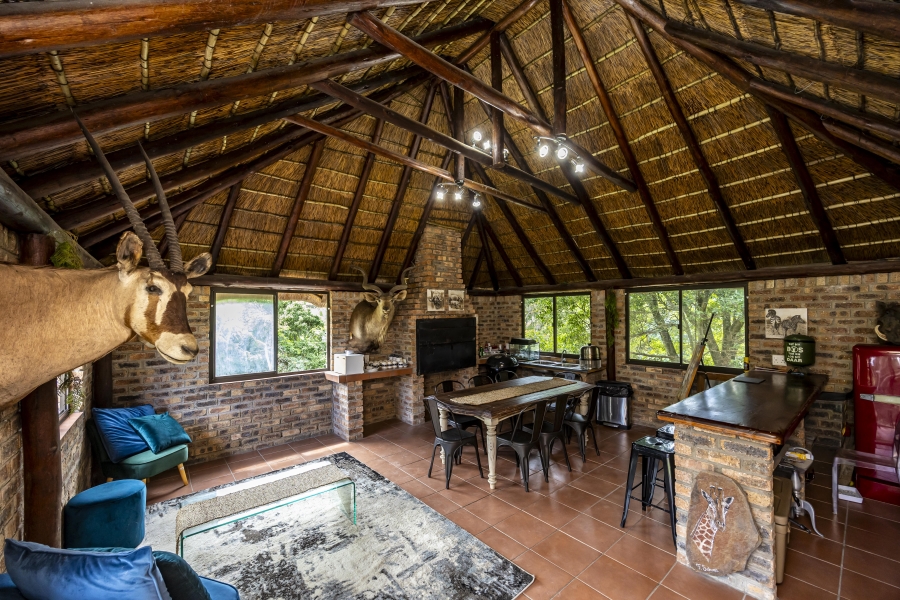 4 Bedroom Property for Sale in Blue Bend Eastern Cape